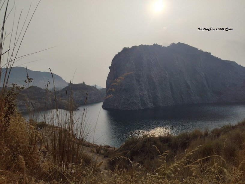 Nijigarh Tapang Lake